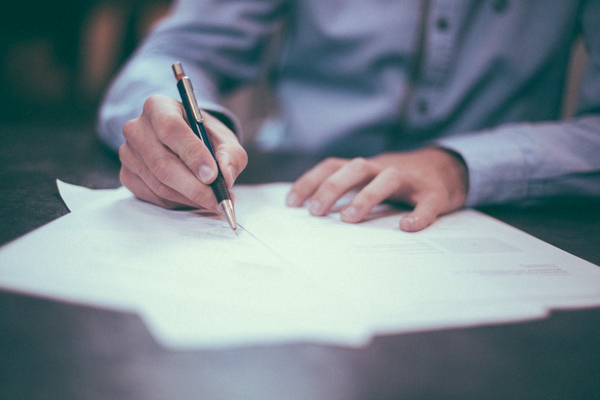 Legal risk of off-campus housing referrals